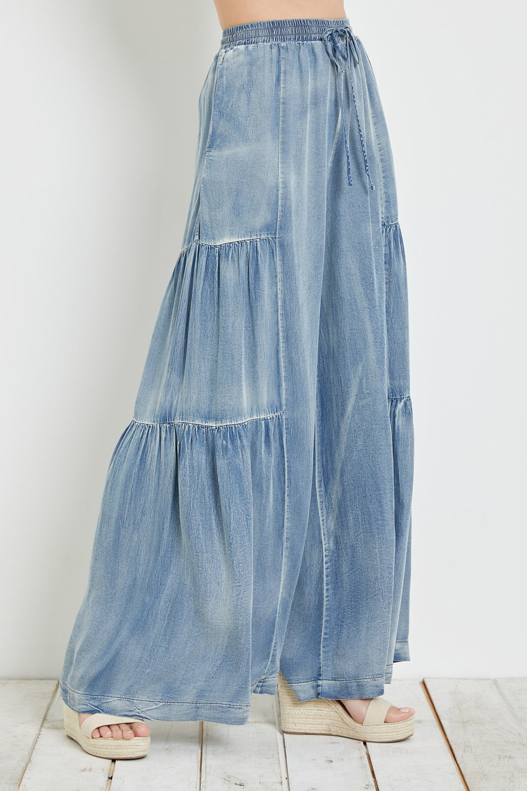 Wide Leg Chambray Pant