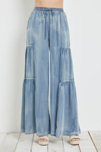 Load image into Gallery viewer, Wide Leg Chambray Pant
