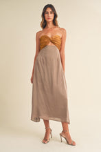 Load image into Gallery viewer, Goldie Midi Dress
